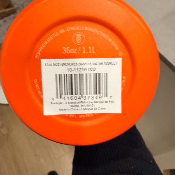 Stanley Bright Orange IceFlow Bottle - Picture 6 of 7